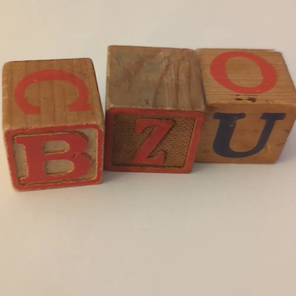 ‎Vintage lot of wooden blocks